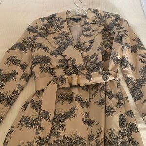 INC International Concepts gorgeous toile trench coat! Perfect over everything!